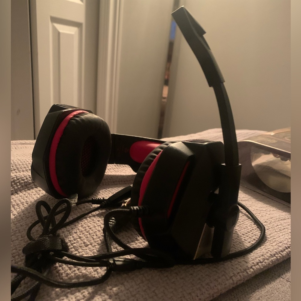 Gaming headset